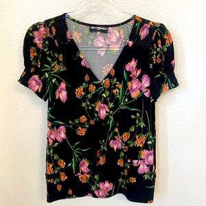 Karl Lagerfeld Paris Floral Short Sleeved Top Size XS